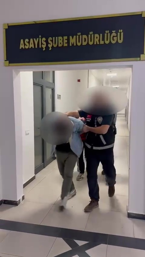 Kocaeli̇'de Kebapçi Saldirisina 2 Tutuklama! 02