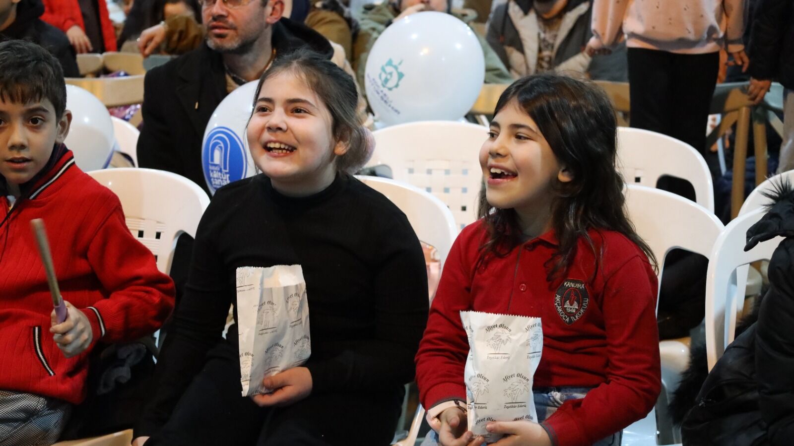 Kocaeli̇’de Ramazan Çadiri İftarda 1.500 Ki̇şi̇yi̇ Buluşturdu (4)