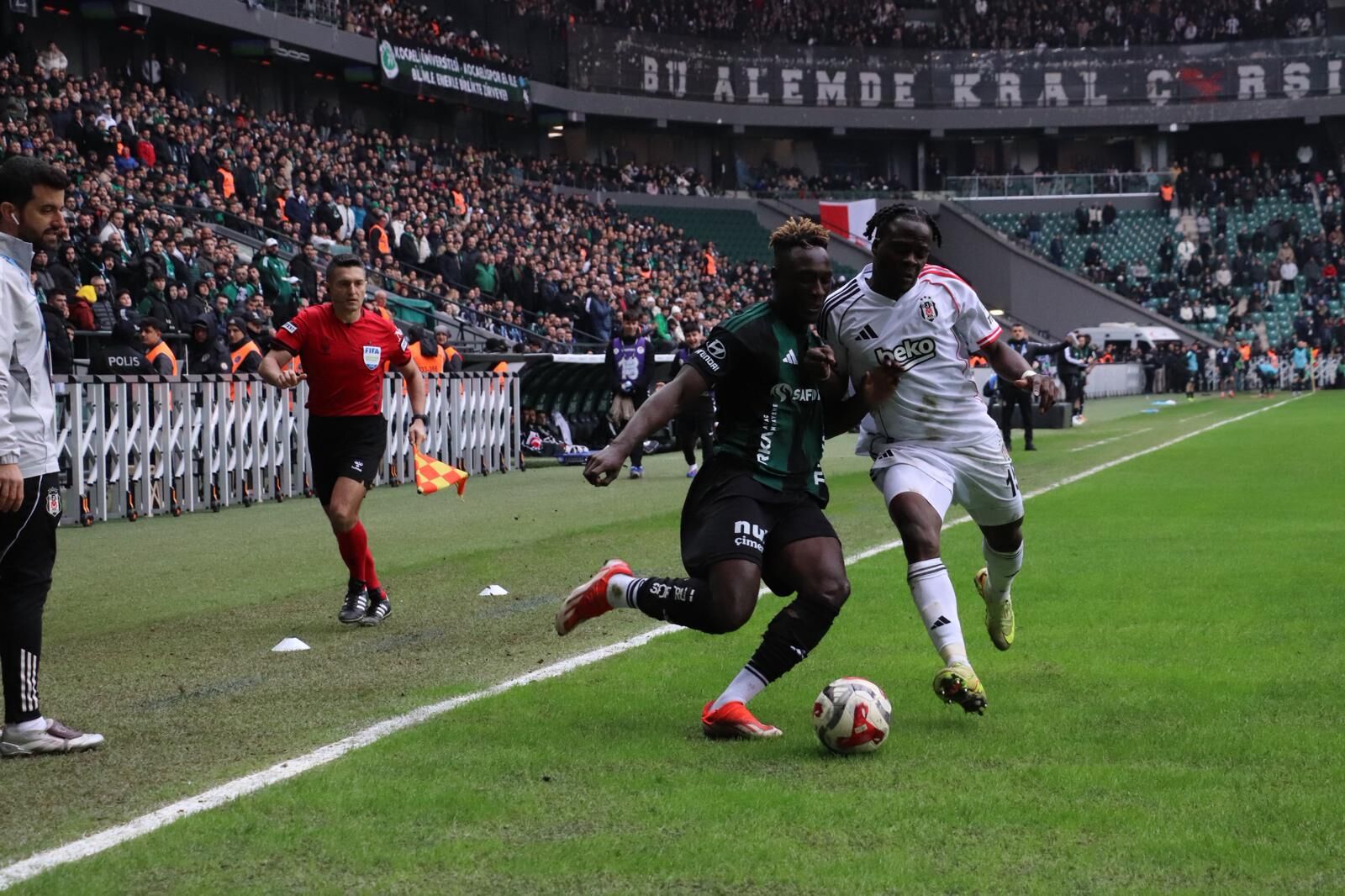 Kocaeli̇spor Evi̇nde Tek Golle Yikildi 1 (2)