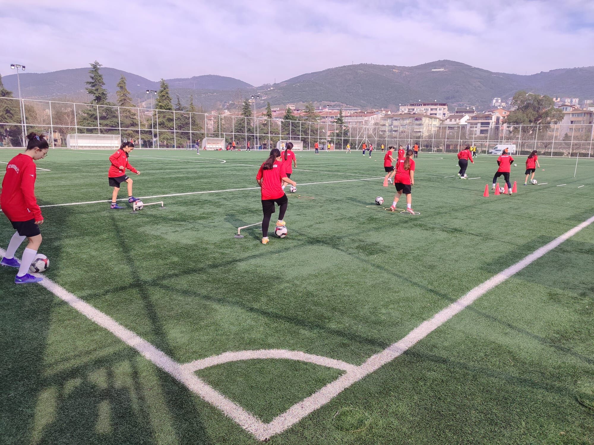 Körfez Gb U13 Kiz Futbol Takimi Antrenman 3