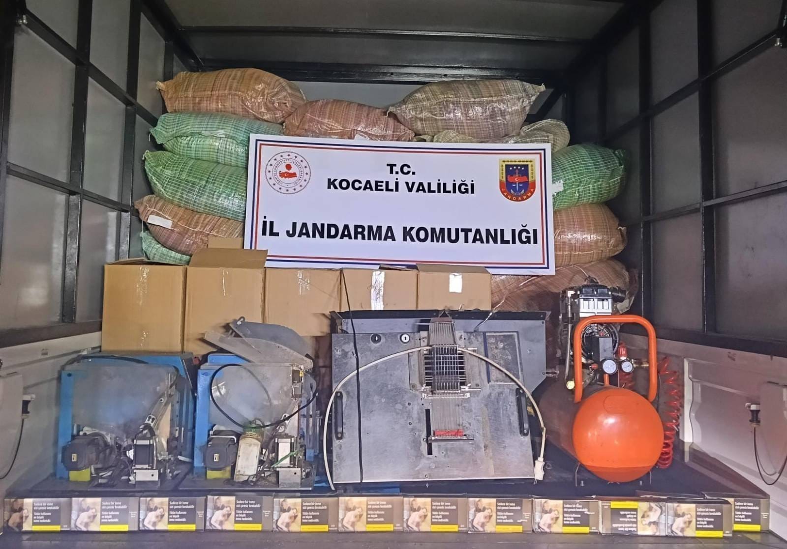 Körfez’de 1,5 Mi̇lyon Tl’li̇k Operasyon (1)-1