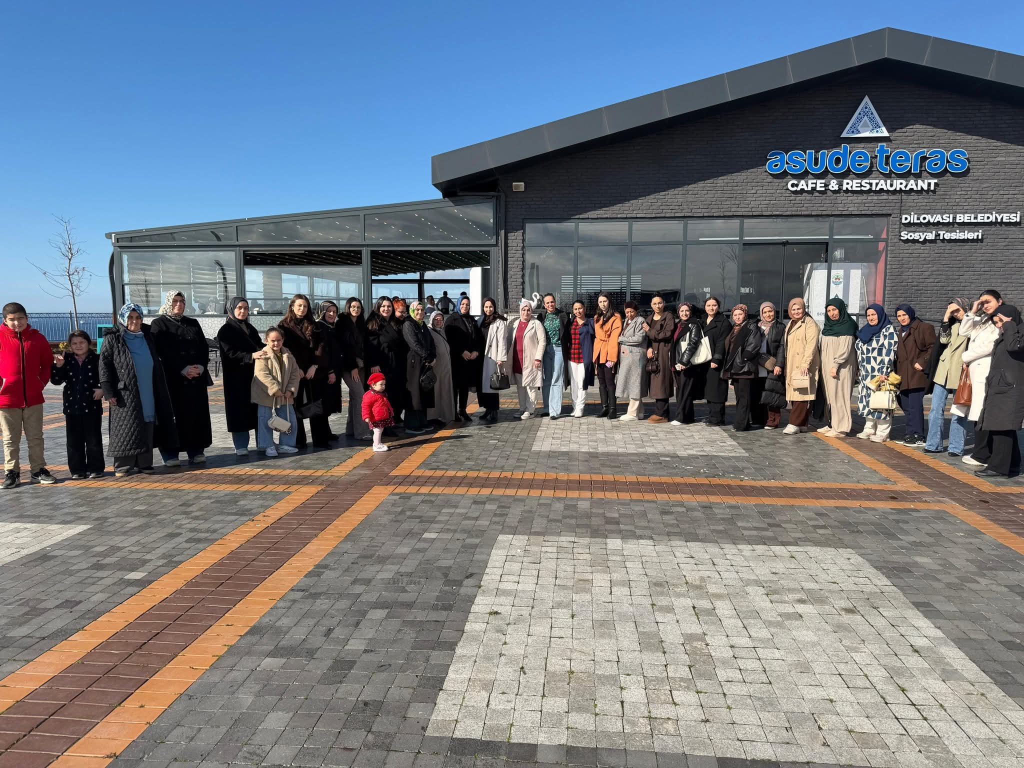 Mhp Di̇lovasi Kadinlarla Kahvaltida Buluştu 3