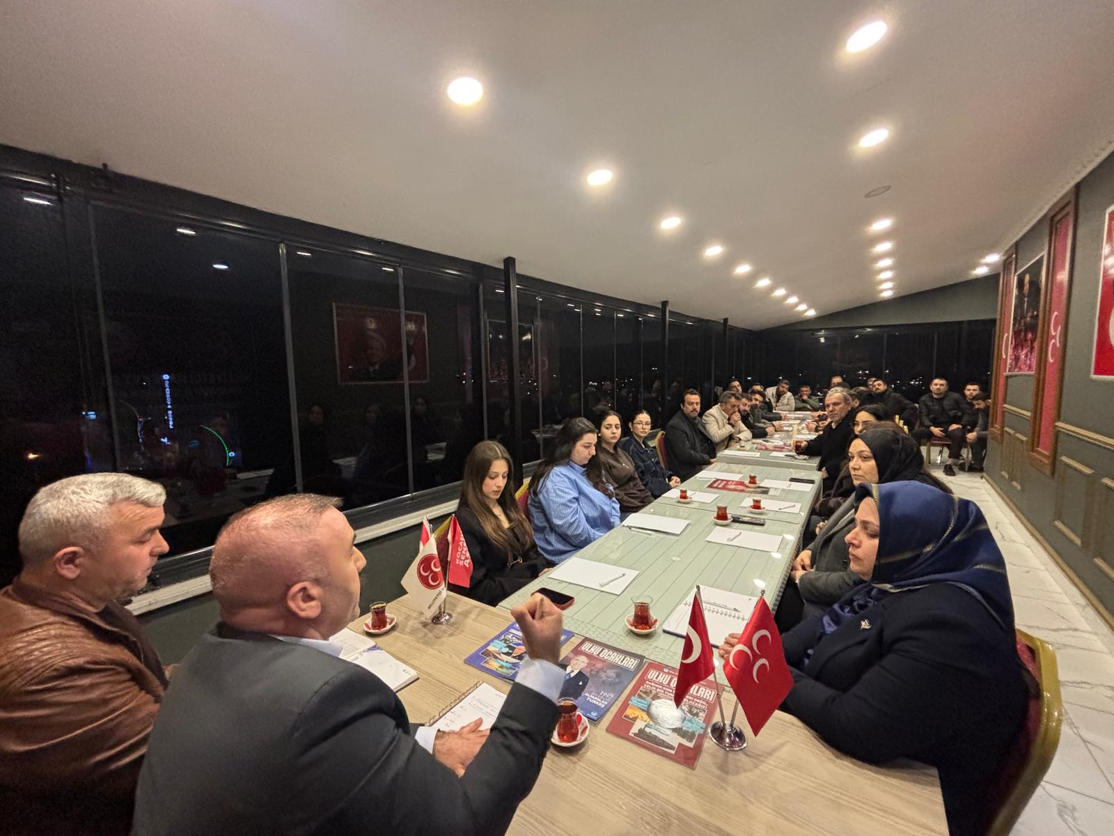 Mhp Di̇lovasi Teşki̇lati Yol Hari̇tasini Beli̇rledi̇! 2