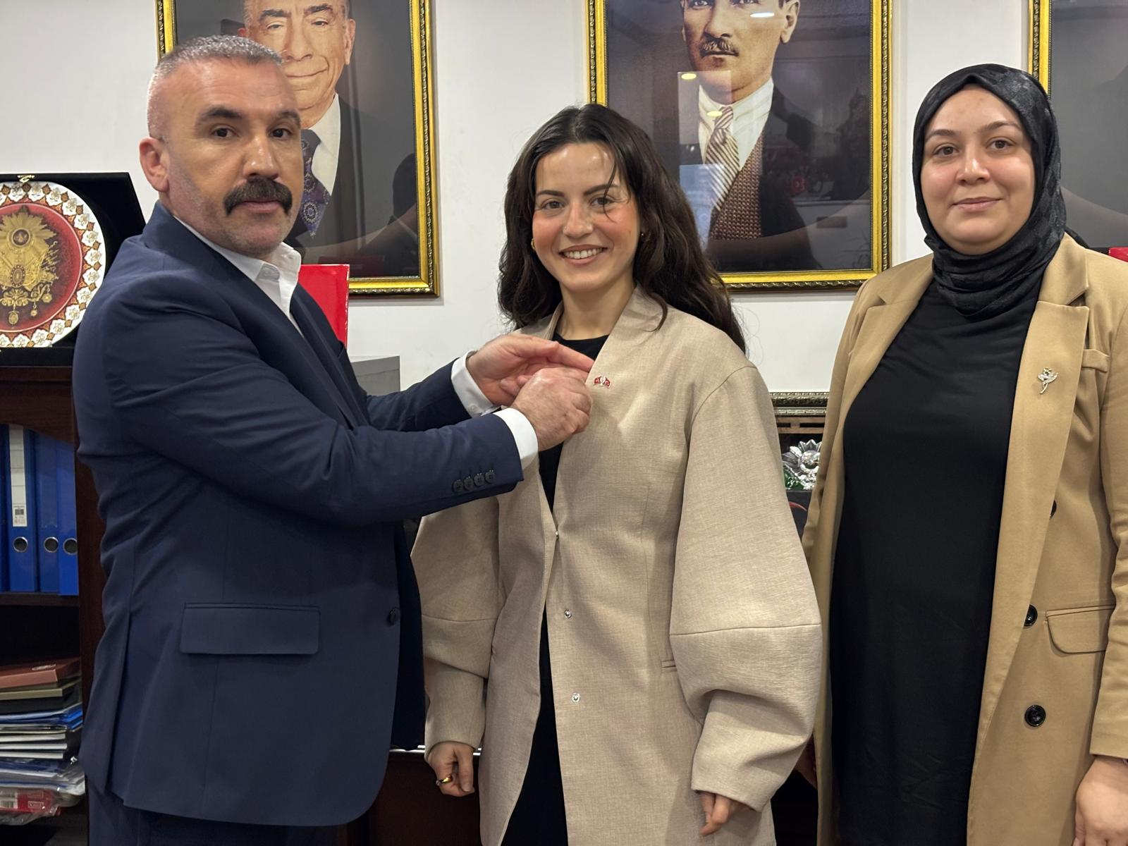 Mhp Di̇lovasi’nda Yeni̇ Görev Ayli̇n Baydemi̇r Köylerden Sorumlu (2)