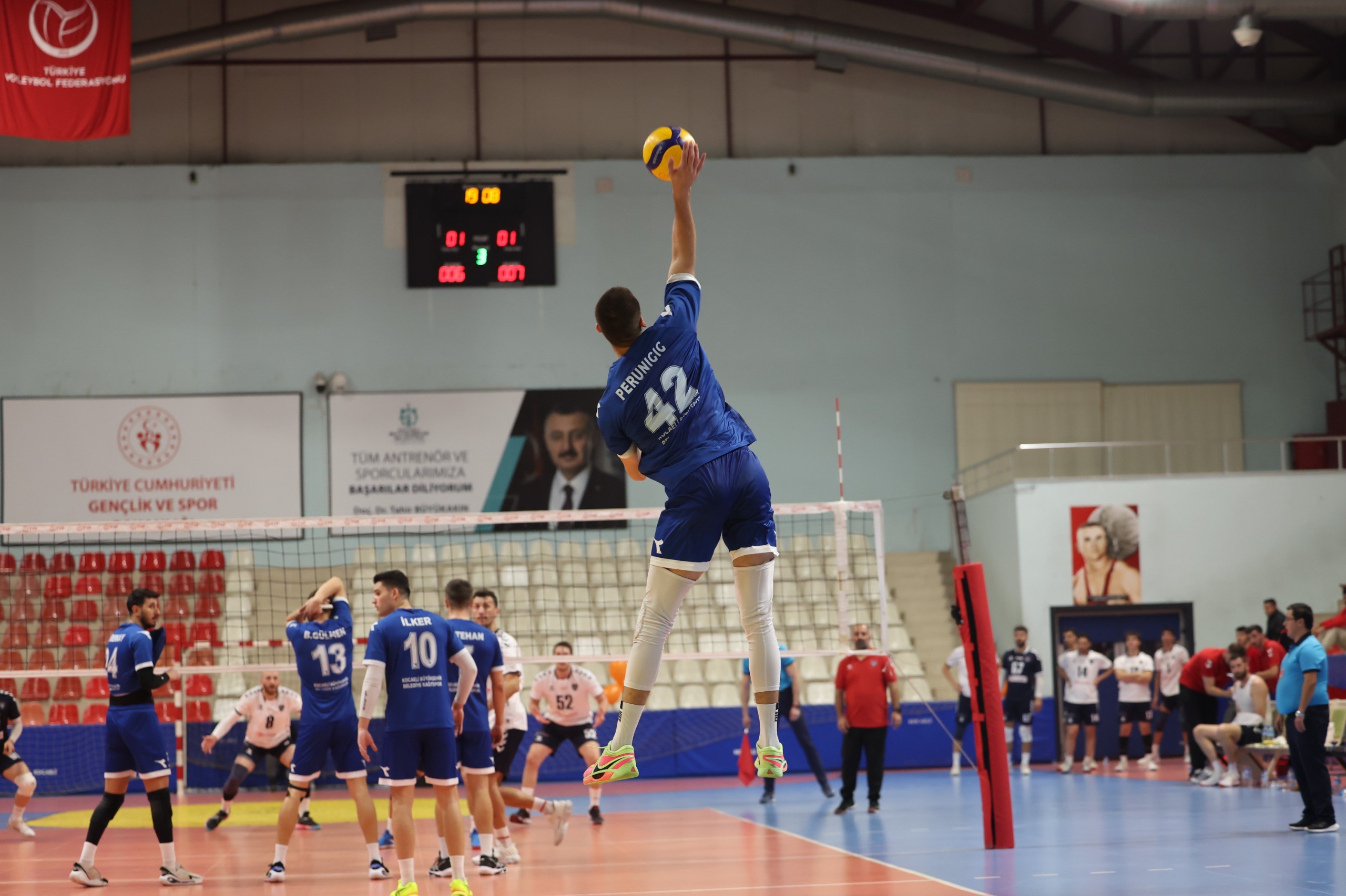 Perunicic Ve Ashki'den Kağıtspor'a Övgü 05