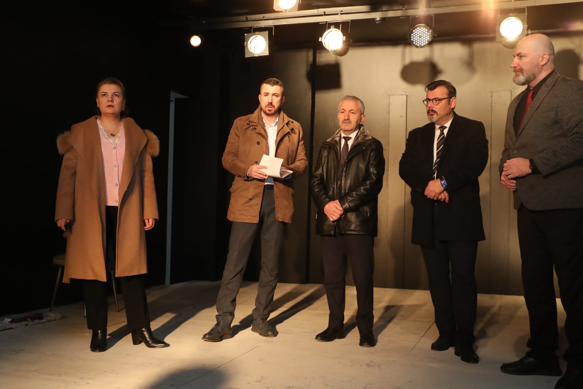 Sanatin Kalbi Izmit'te Büyüyor Yeni Sahne Kapilarini Açiyor (4)