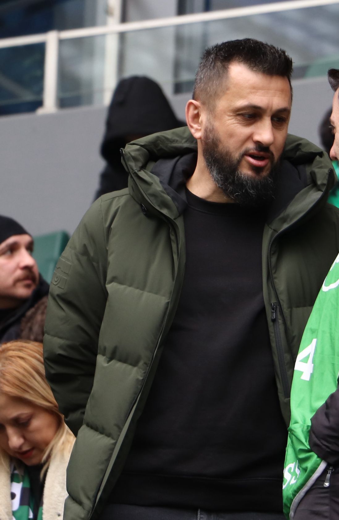 Si̇nan Pektemek Tri̇bünde