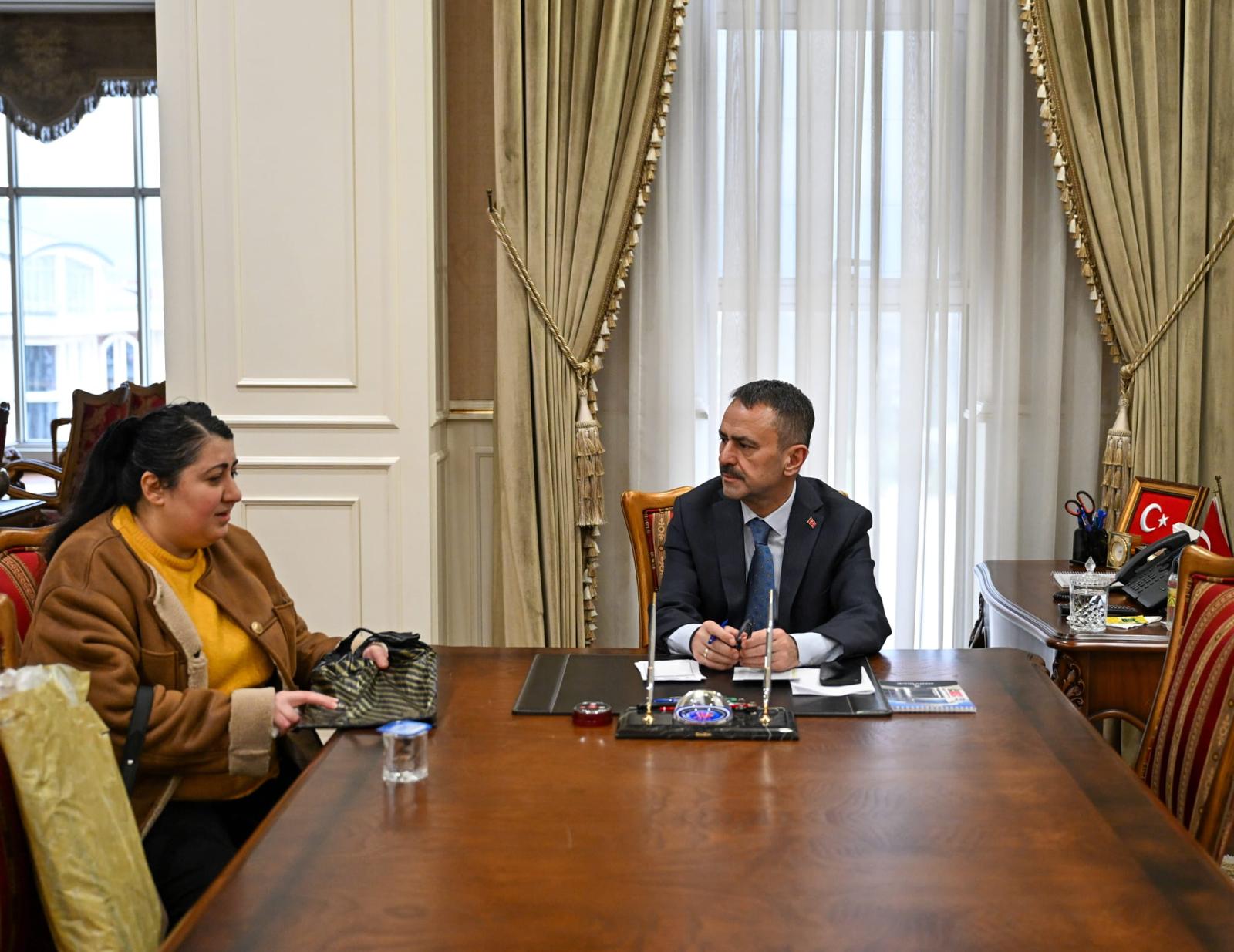 Talep Ve Sorunlarını Dinledi (5)