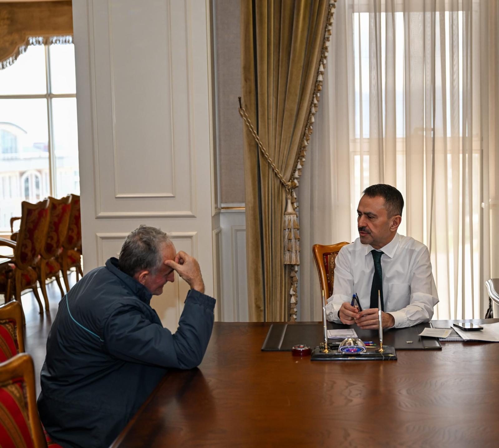 Vali̇ İlhami̇ Aktaş Vatandaşlarla Buluştu 1