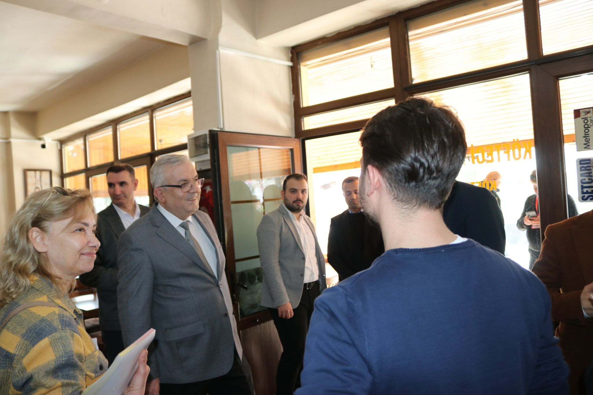 3B84C555 B3E8 4B72 95C9 F7D606A5Ac42