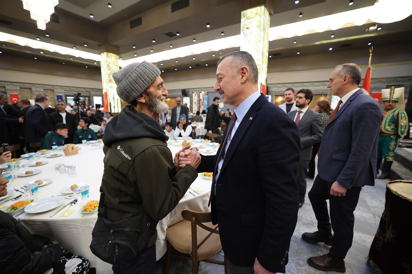 Başkan Büyükakın, Roman Iftarına Katıldı (6)