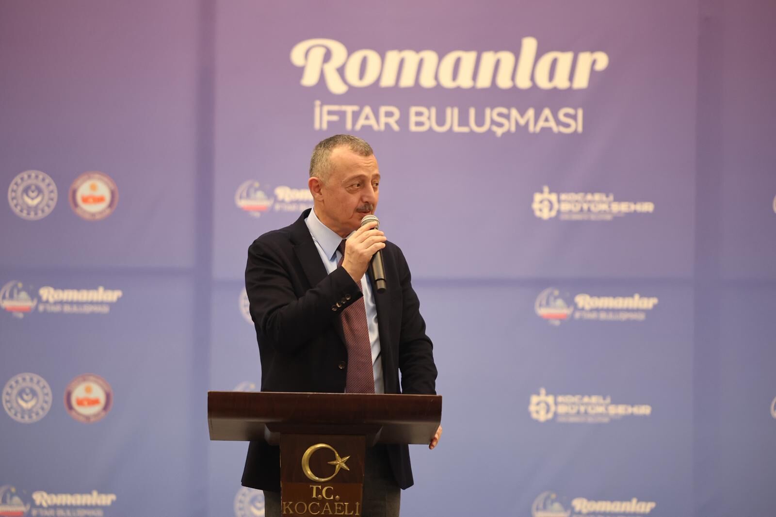 Başkan Büyükakın, Roman Iftarına Katıldı (8)