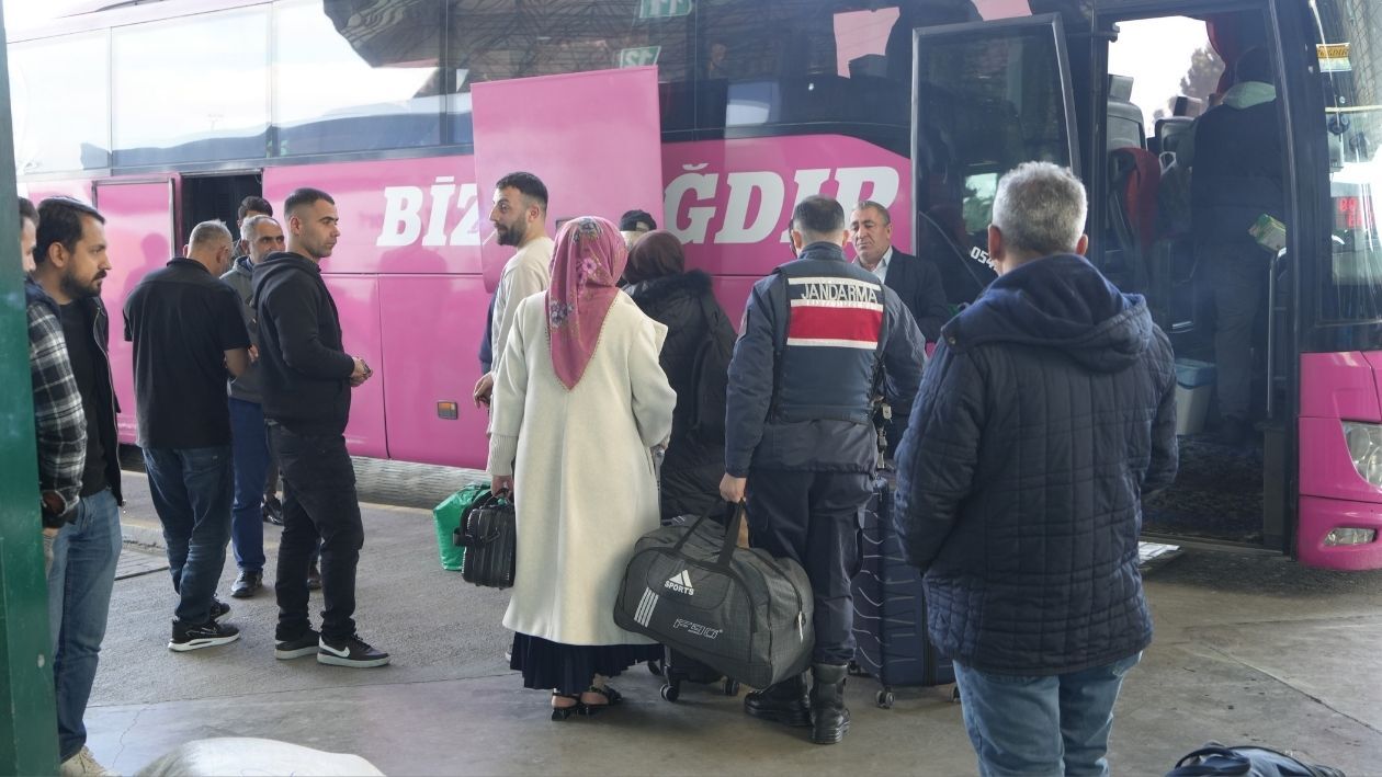 Bi̇let Kri̇zi̇ (14)