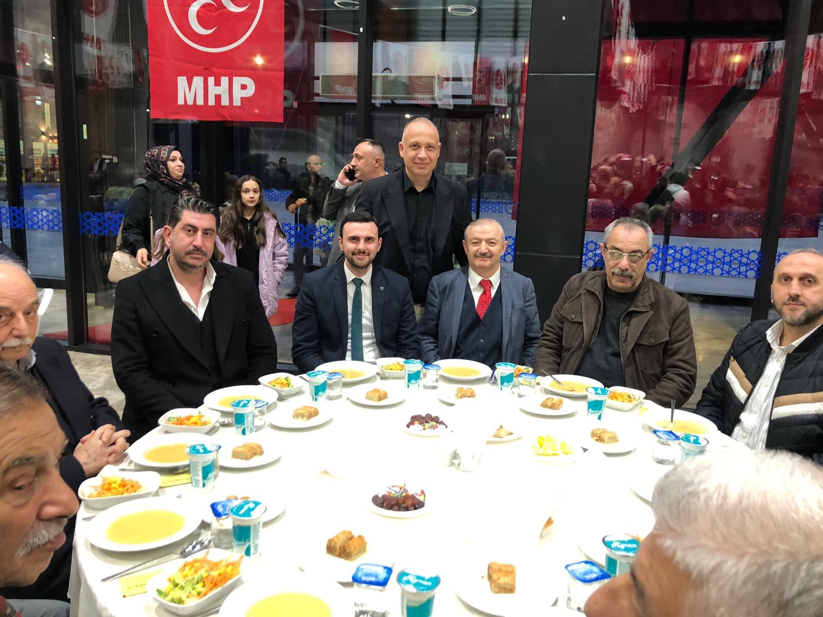 “Bi̇rli̇k Ve Güç Vurgusu” (2)