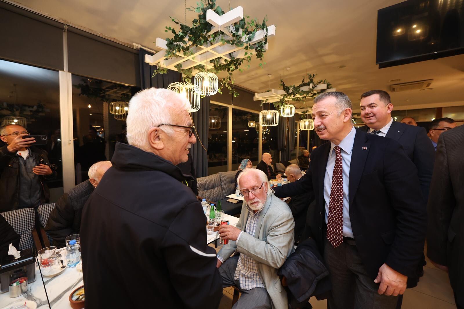 Büyükakın Şehit Aileleri, Gazi Ve Yaşlılar Ile Bir Araya Geldi (5)