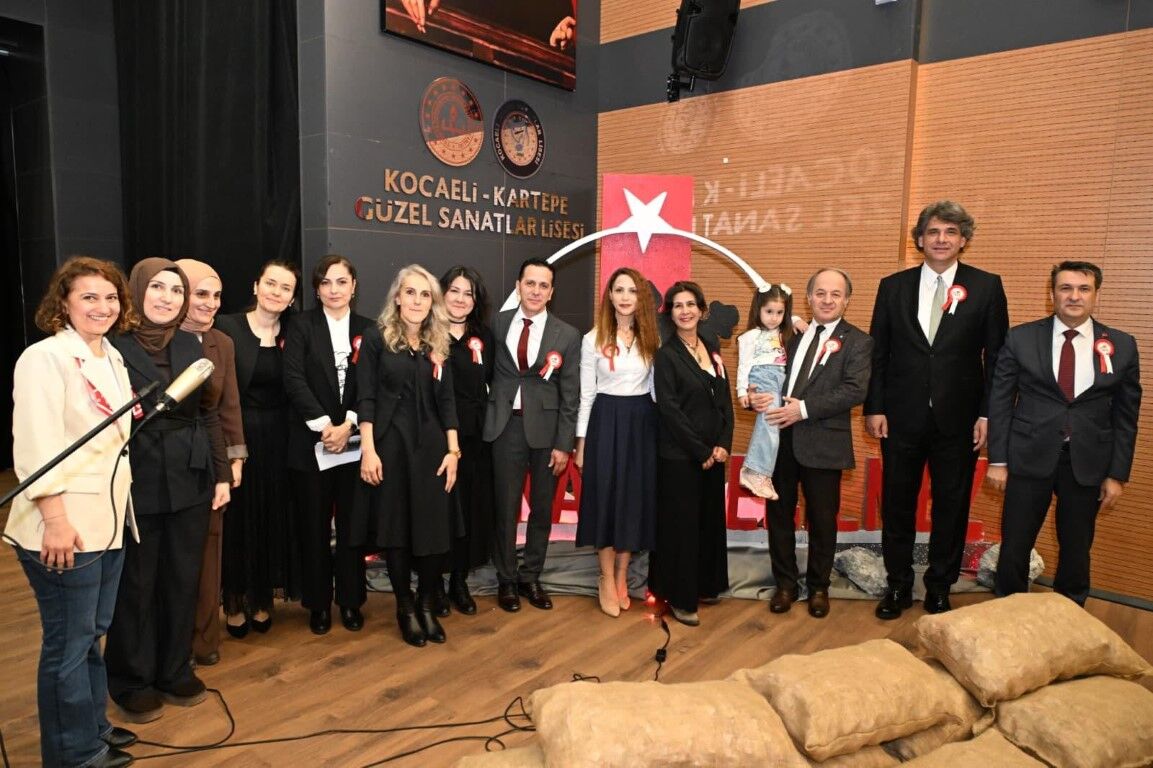 Çanakkale Ruhu Kartepe’de Sahneye Taşındı (5)