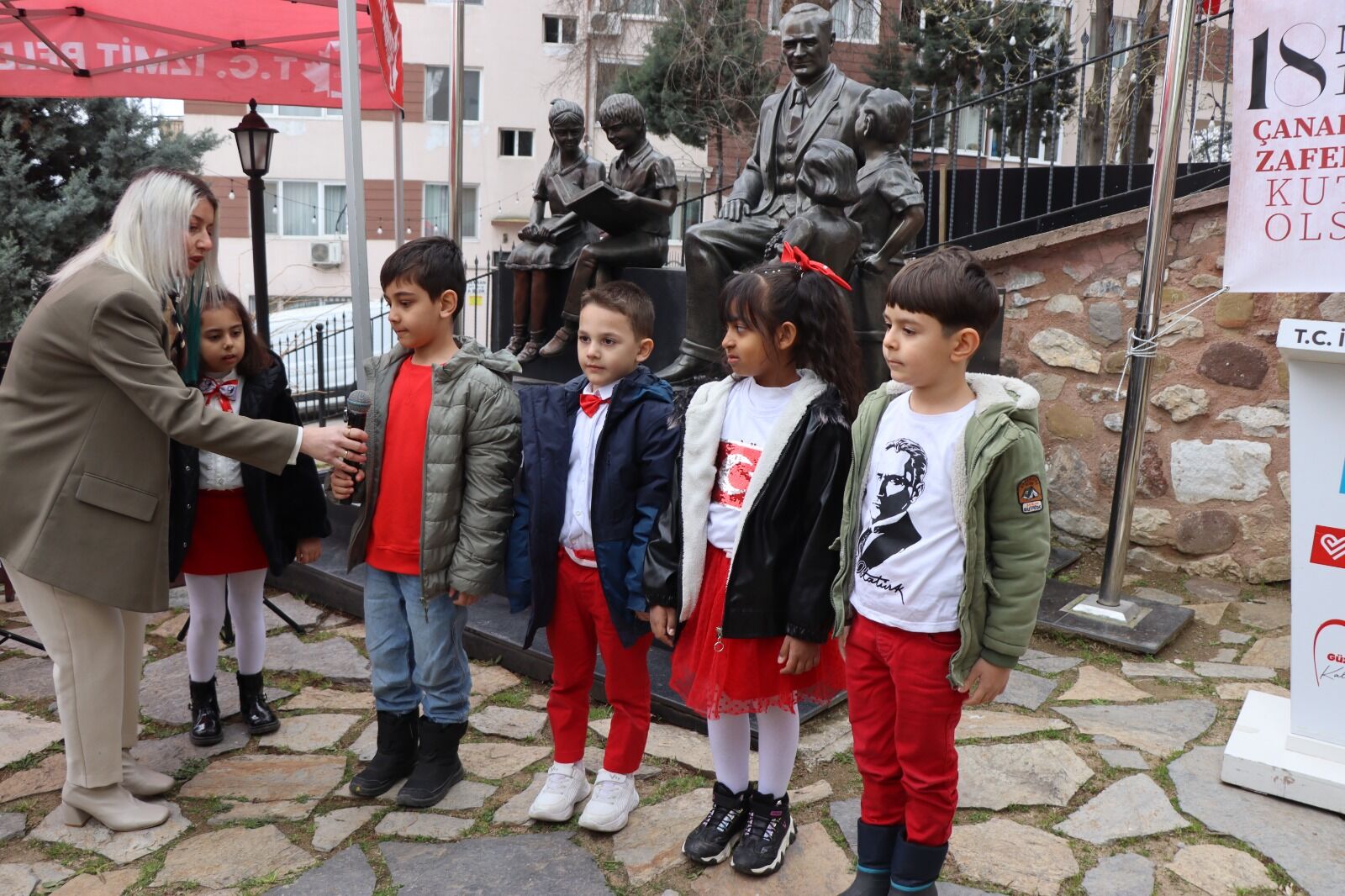 Çanakkale Zaferi'nin Kahramanlari Izmit'te Anildi (7)