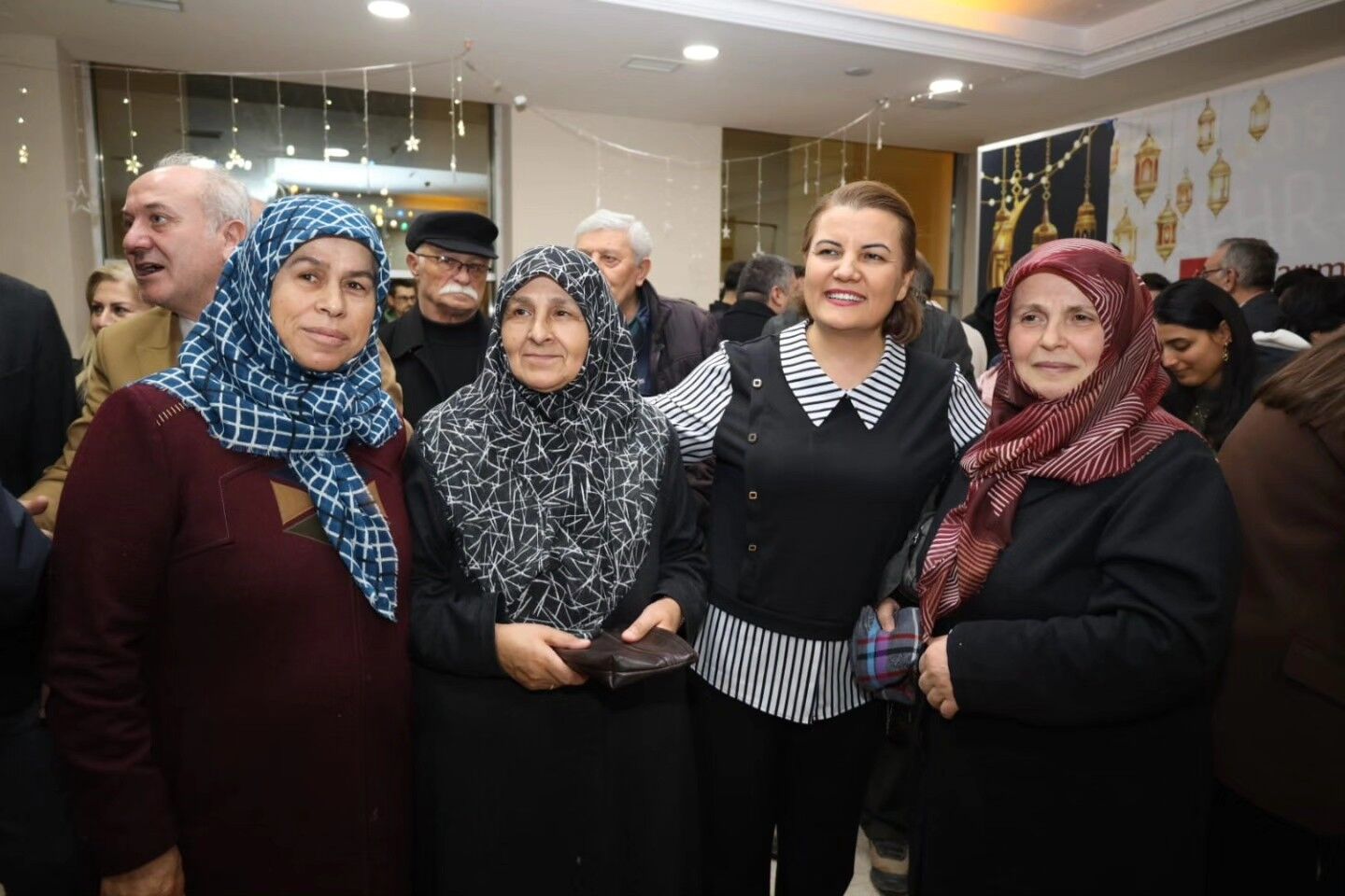 Chp Körfez Kadin Kollari İftar Programi Rekor Katilimla Yapildi 1