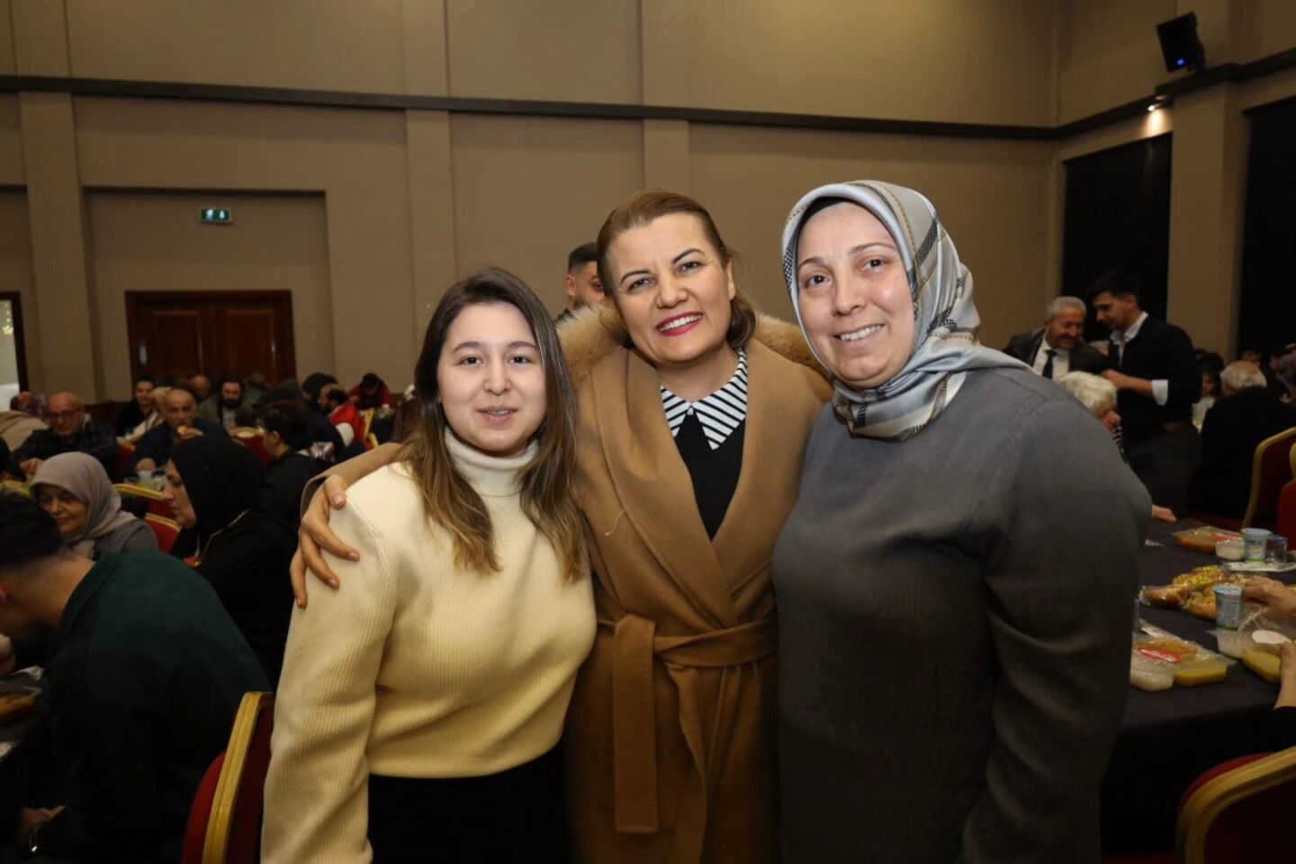 Chp Körfez Kadin Kollari İftar Programi Rekor Katilimla Yapildi 2