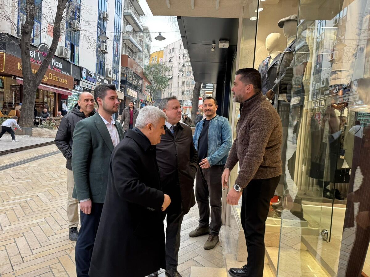 Cuma Namazi Sonrasi Esnaf Zi̇yareti̇ (7)