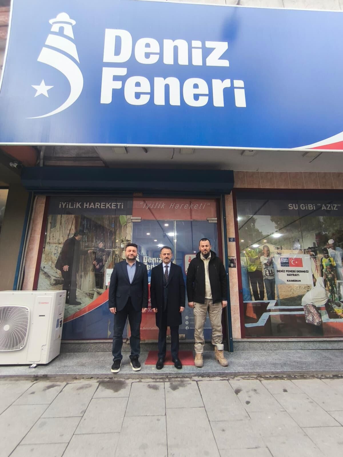 Deni̇z Feneri̇ Derneği̇ne Anlamli Zi̇yaret (1)-1
