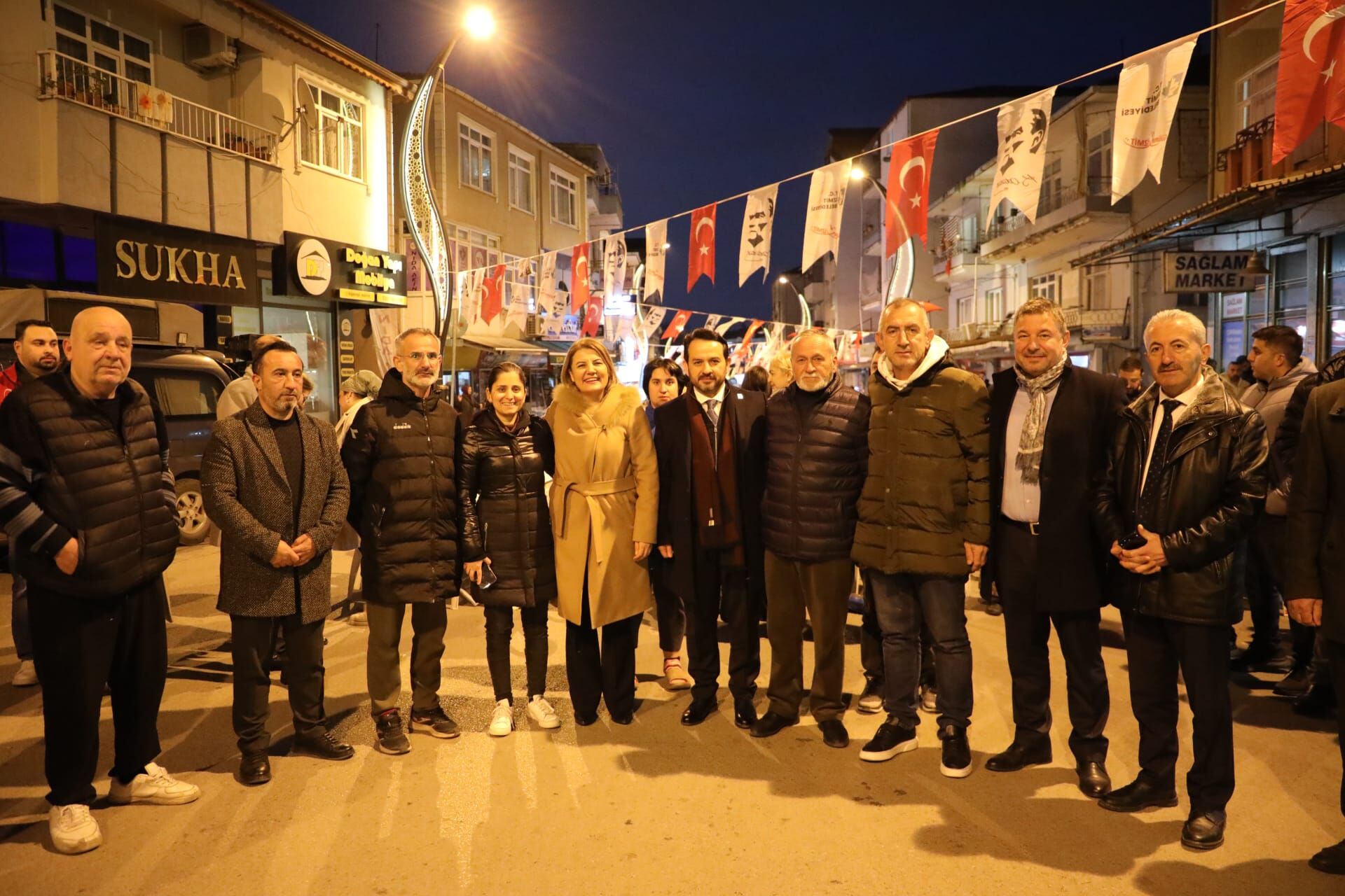 Fatma Baskan, Kuruçesme'de Vatandaslarla Iftar Sofrasinda Bulustu (8)