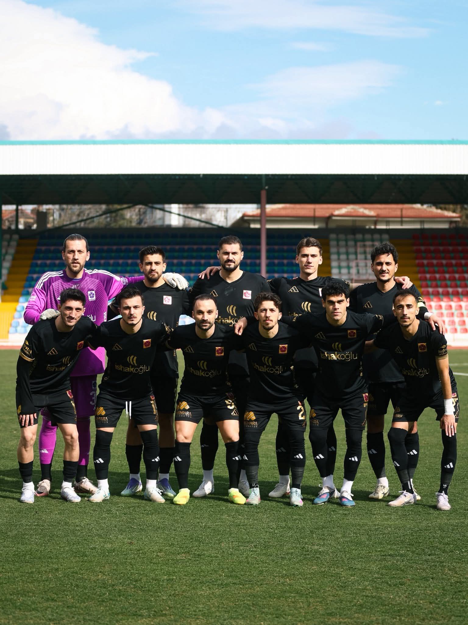 Gebzespor’u Gali̇bi̇yete Taşidi! (1)-1