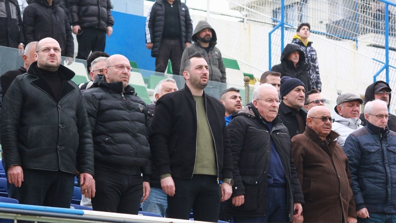 Gölcükspor Deplasmanda Kralliğini İlan Etti̇ Şampi̇yonluğa Dev Adim! (8)