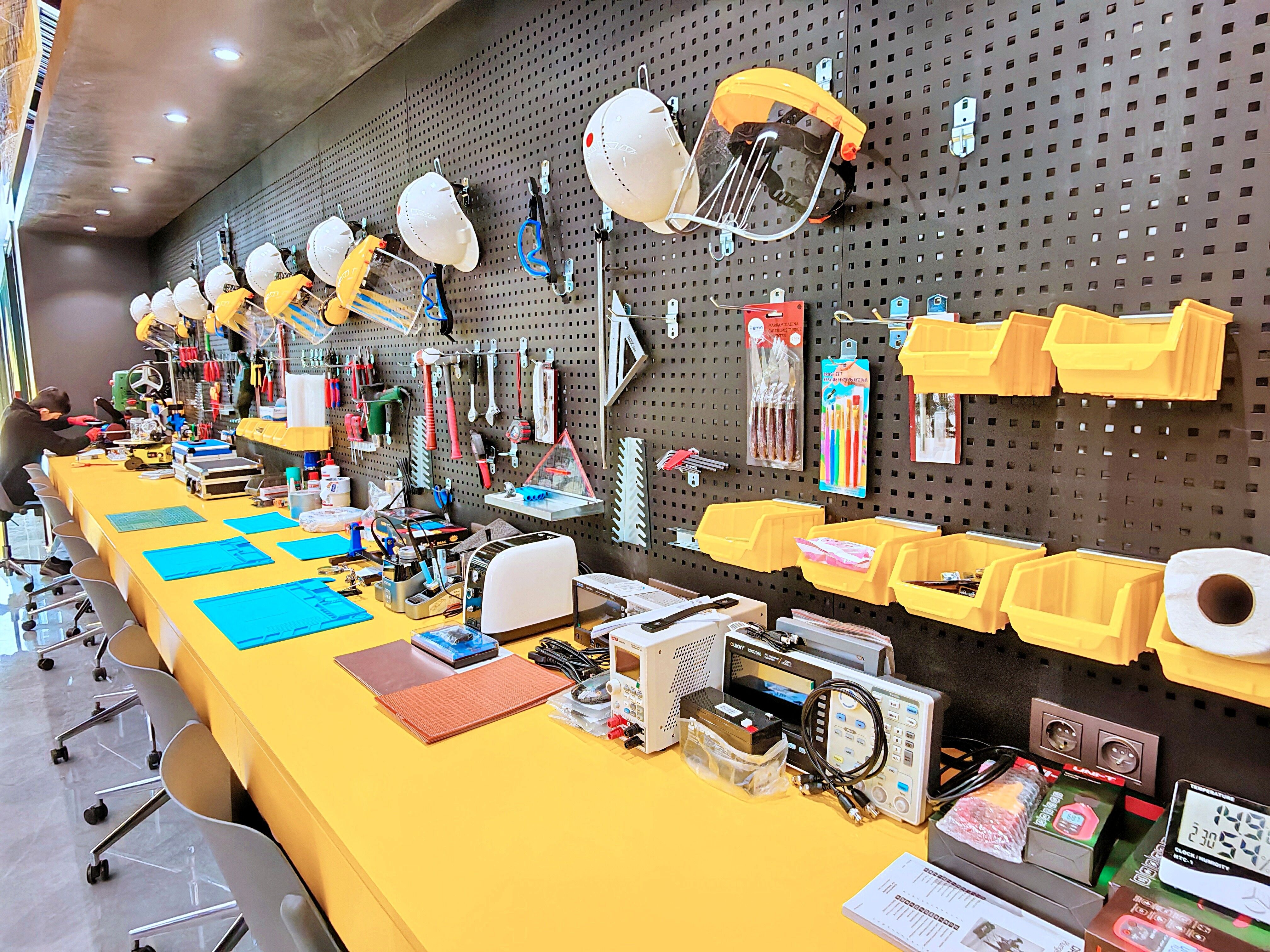 Gtü Mi̇llî Teknoloji̇ Atölyesi̇ İle Yerli̇ Teknoloji̇ Üreti̇mi̇ne Güç05