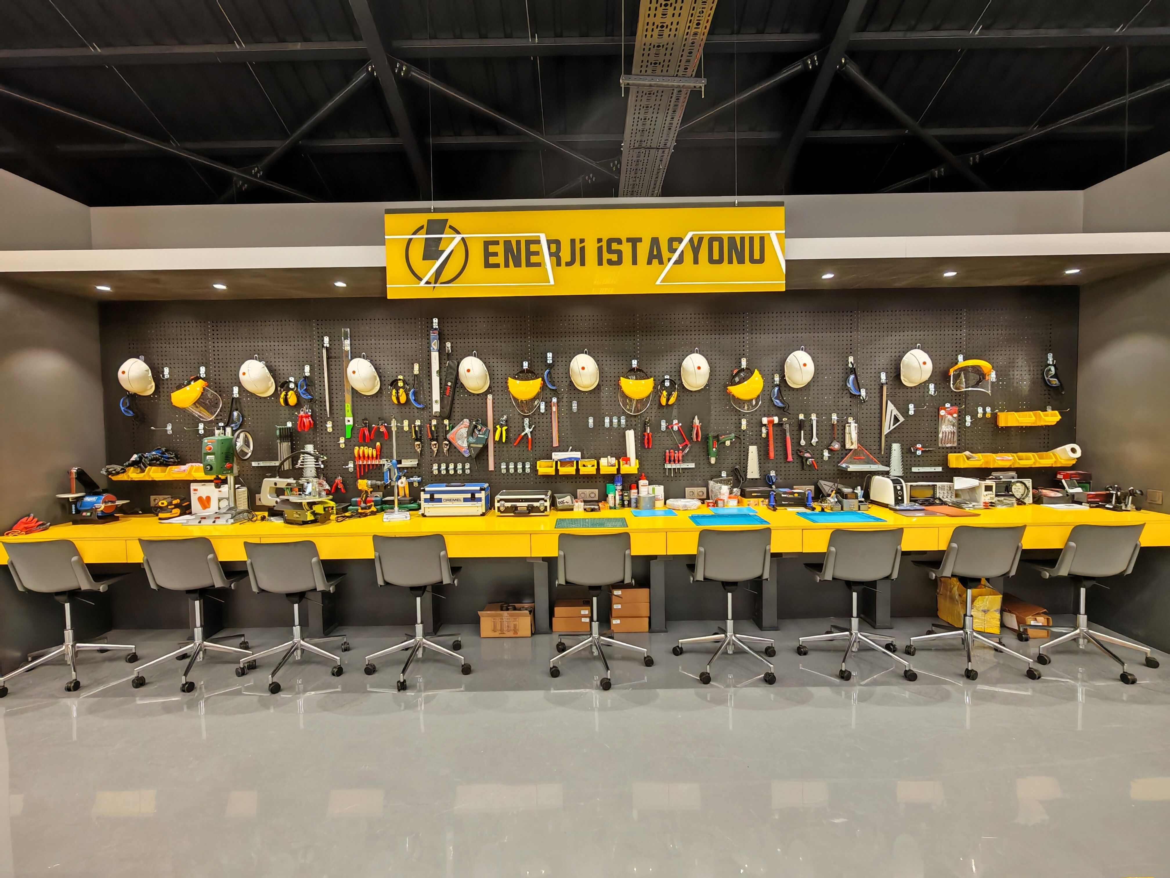 Gtü Mi̇llî Teknoloji̇ Atölyesi̇ İle Yerli̇ Teknoloji̇ Üreti̇mi̇ne Güç06