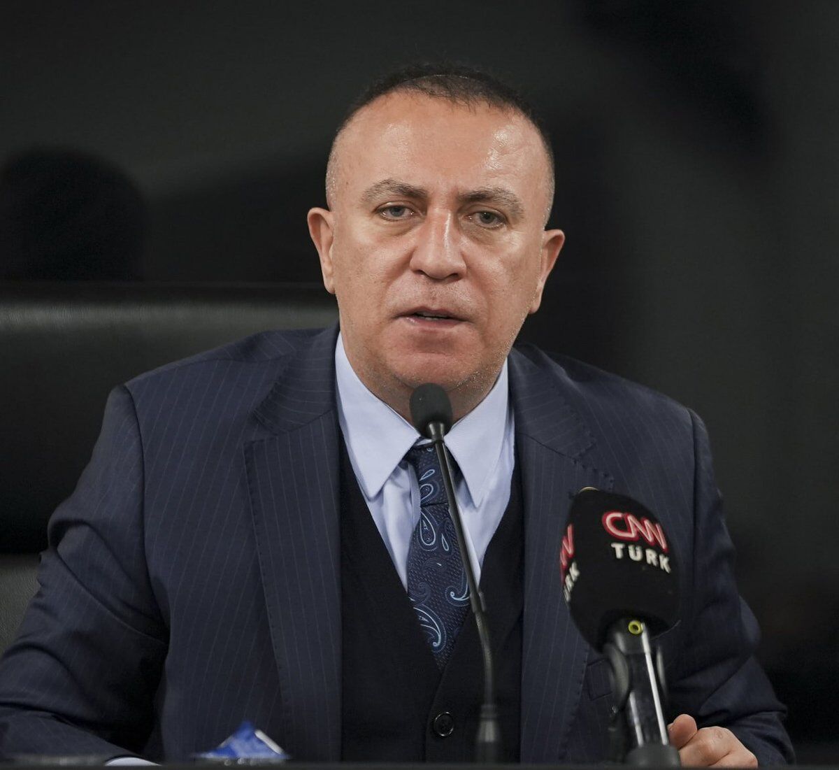 H Ec N Dvna E A A Q Fog