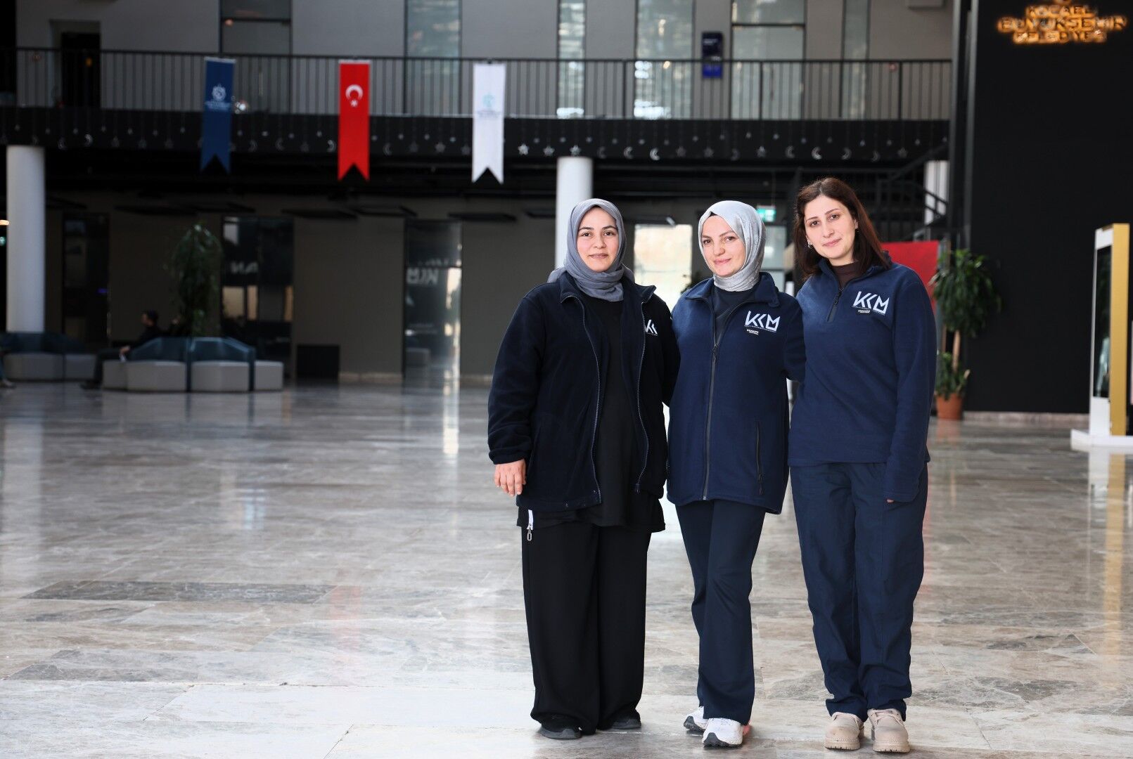 Hacer Marabaoğlu (Ortada) (1)