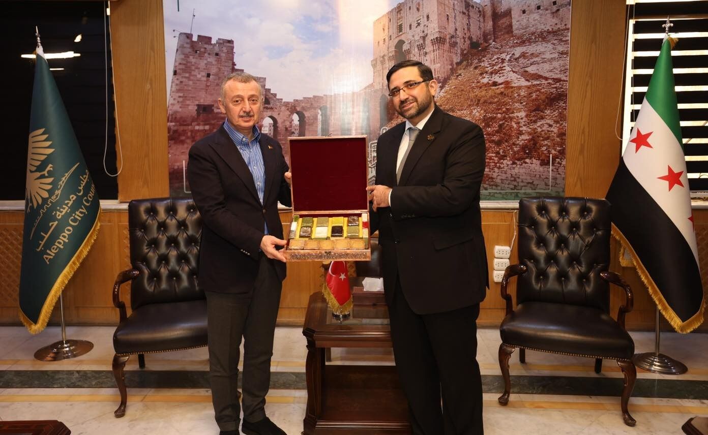 Halep’te Di̇plomasi̇ Ve Kardeşli̇k Zi̇yaretleri̇ (4)