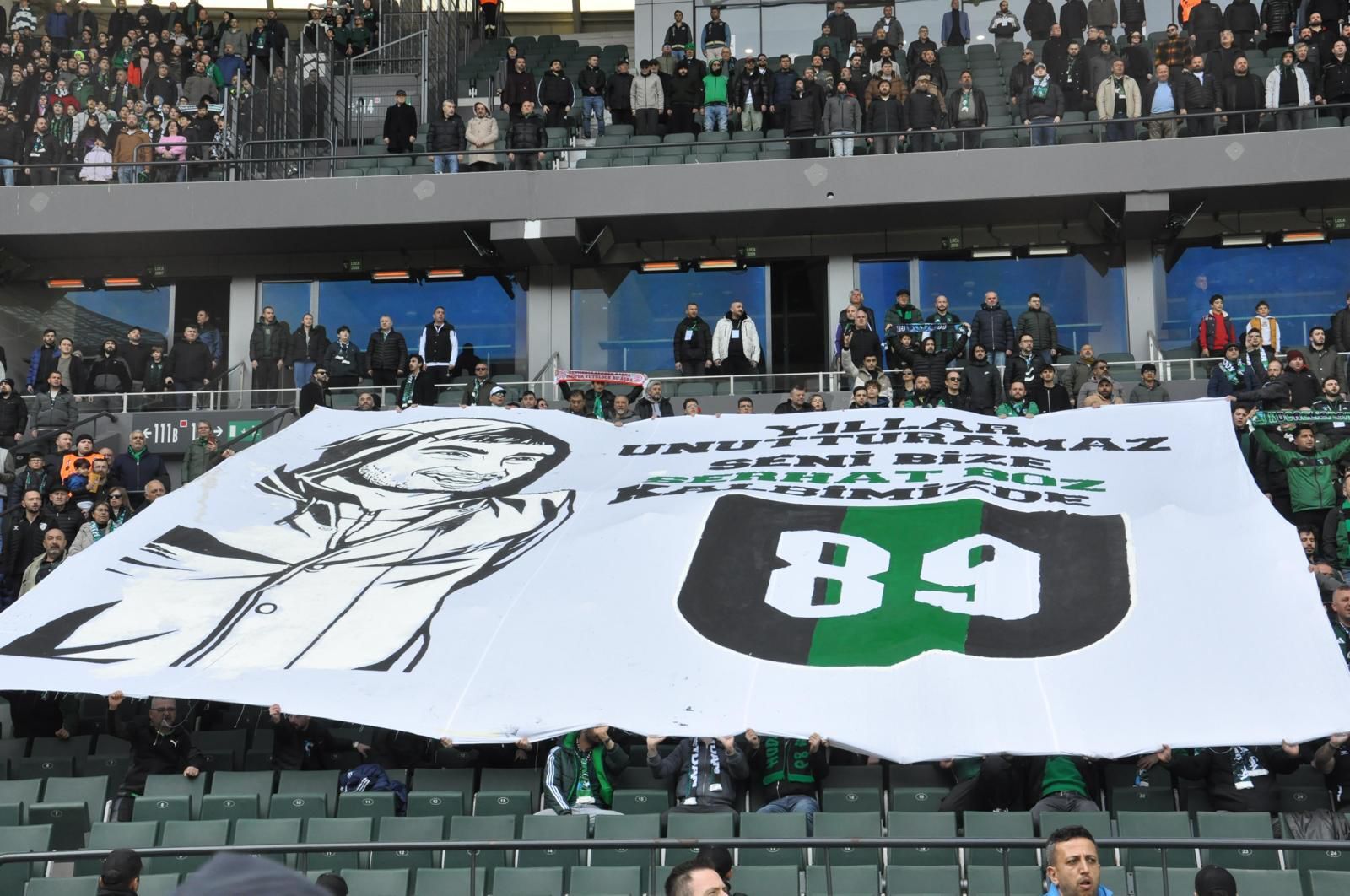 Hatiran Yeter Serhat Boz Sosyal Medyada Viral Oldu.jpg