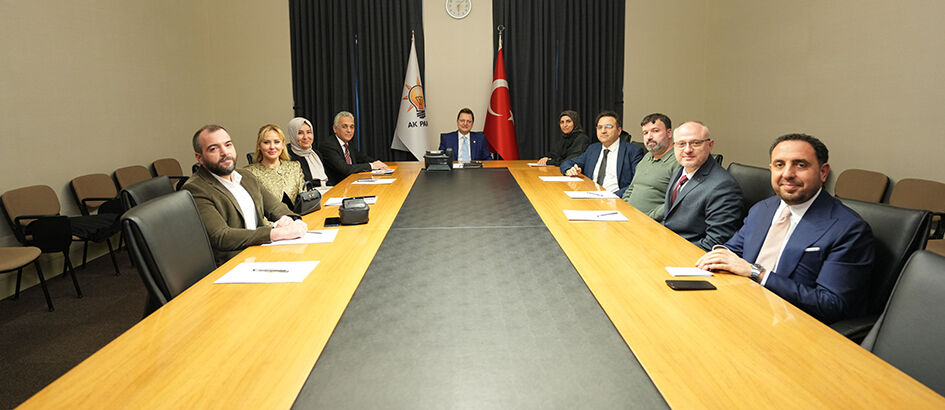 Heki̇msen Ve Hali̇t Yerebakan Heki̇mli̇k Meslek Kanunu’nu Görüştü 01