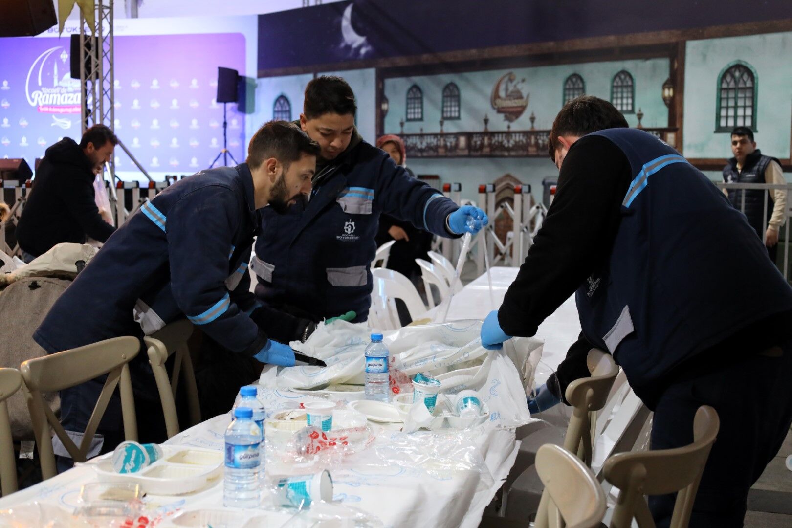 Her Gün 1.500 Ki̇şi̇ (1)