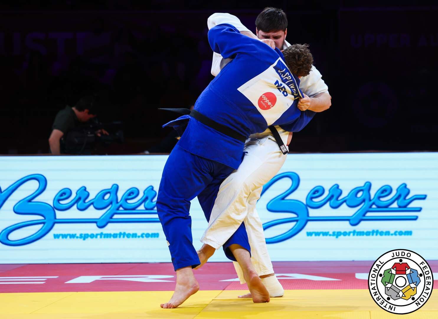 İbrahi̇m Tataroğlu Li̇nz’de Altin Madalya Kazandi (2)