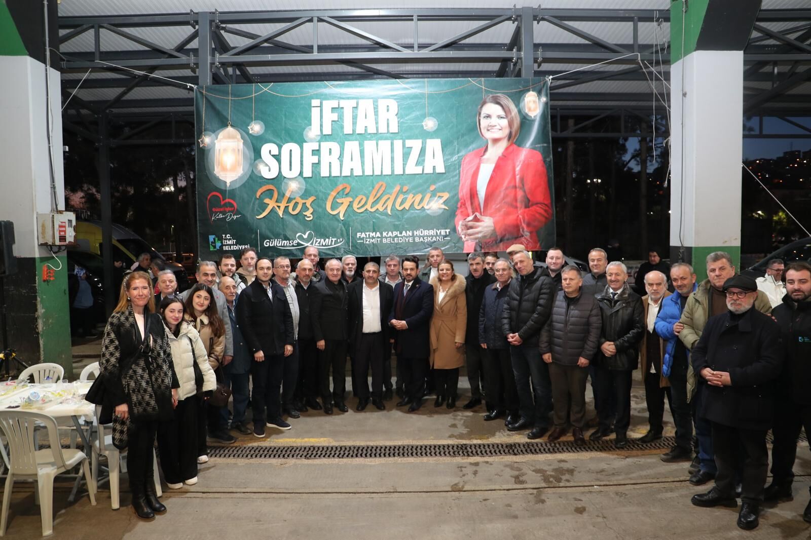 Izmit Belediyesi Ramazan Sofrasini Bu Kez Dogu Kisla'da Kurdu (1)