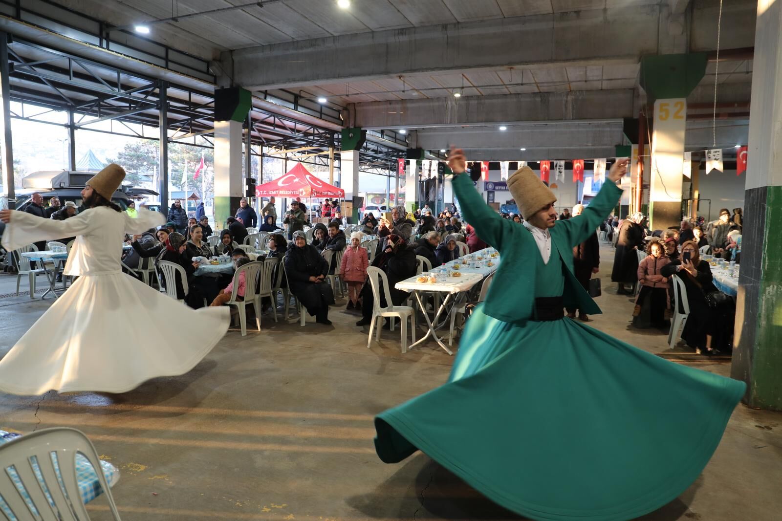 Izmit Belediyesi Ramazan Sofrasini Bu Kez Dogu Kisla'da Kurdu (3)
