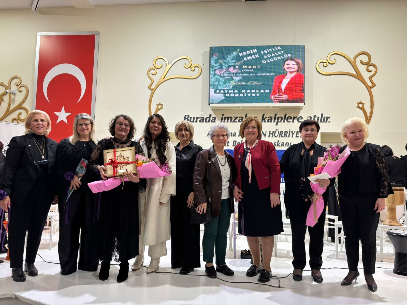 İzmi̇t’te 8 Mart Dünya Emekçi̇ Kadinlar Günü Etki̇nli̇ği̇ Yoğun Katilimla Gerçekleşti̇, (4)