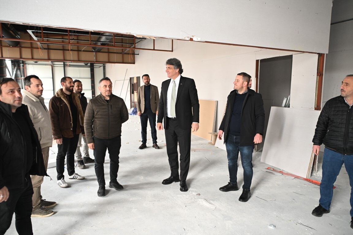 Kartepe'de Dev Spor Kompleksi̇ Yükseli̇yor! (1)