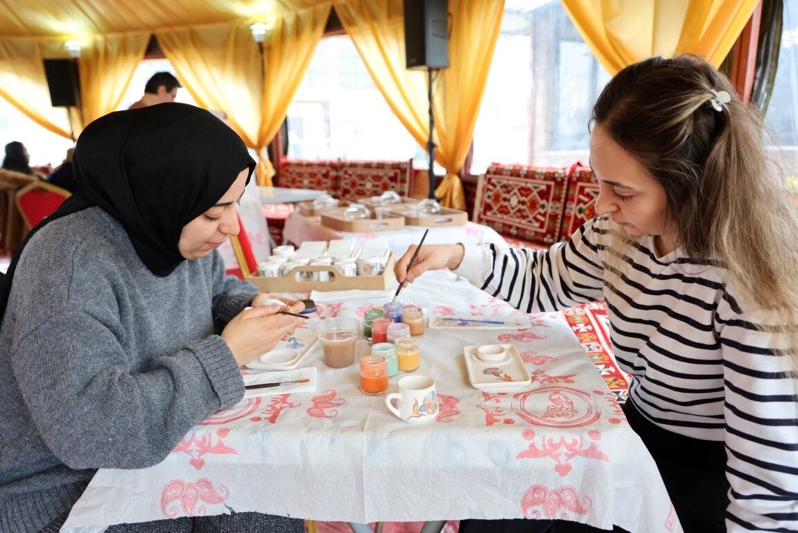 Kartepe’de Sanatın Merkezi Otağ Çadırı Oldu (4)