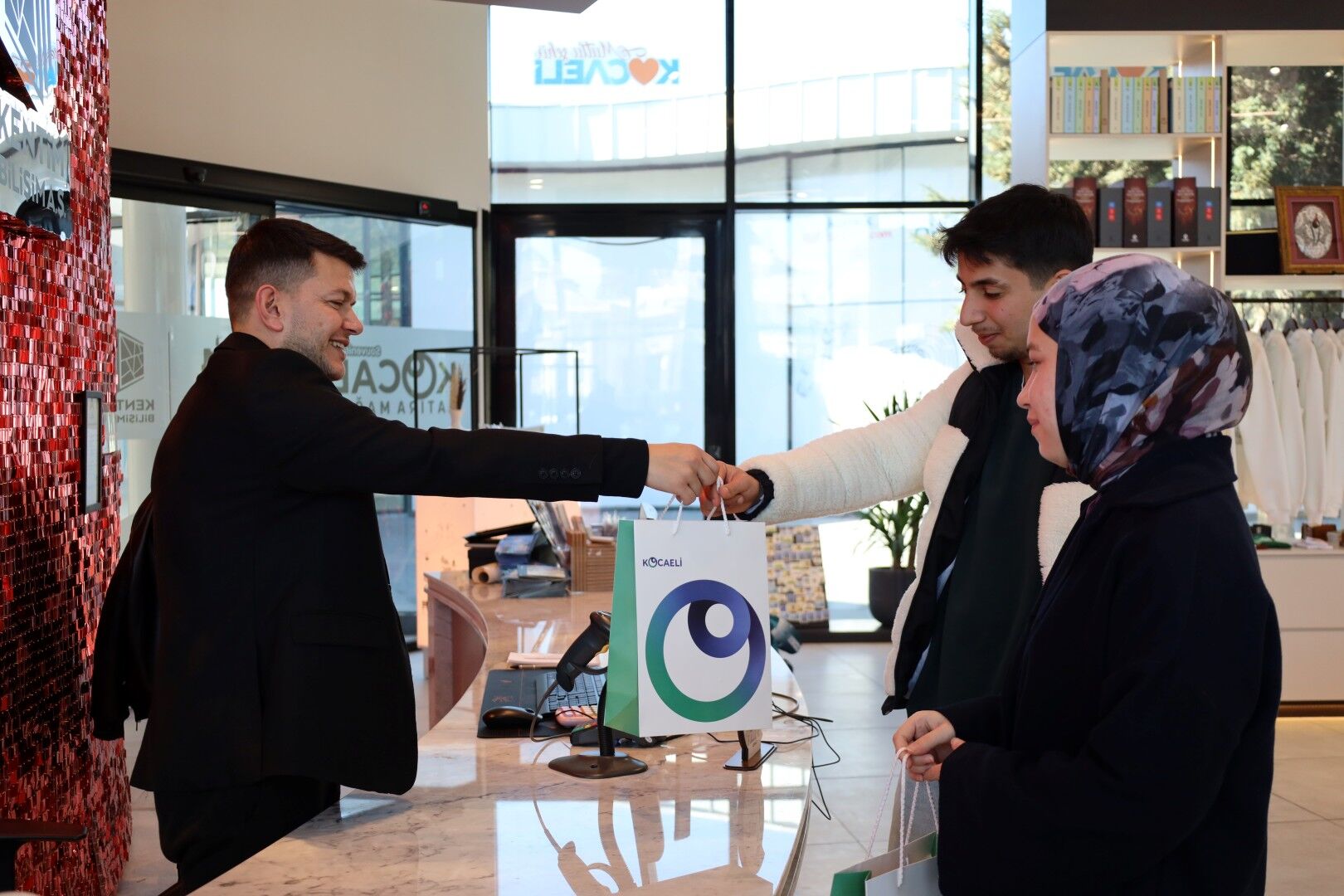 Kocaeli̇ Hatira Mağazasi Vatandaşlarla Buluşuyor (1)