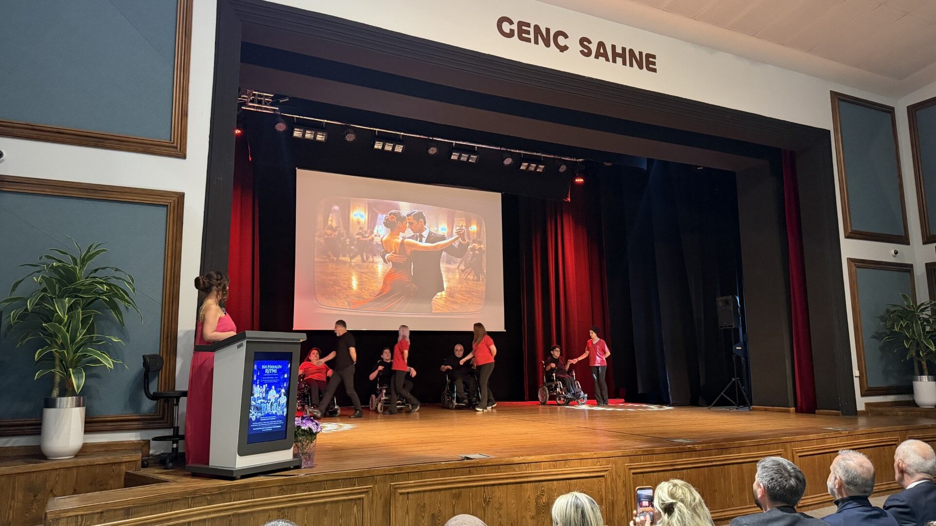 Kocaeli'de Engelsiz Sanat Büyüledi (7)