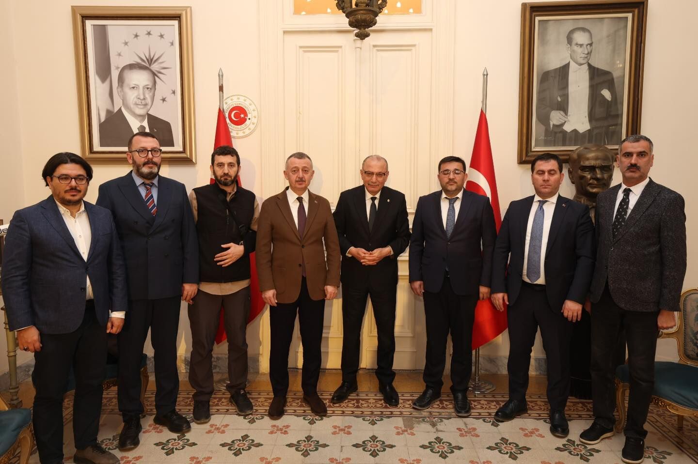 Kocaeli̇’den Gazze’ye Uzanan Yardim Eli̇ Başkan Büyükakin Misir’da (1)