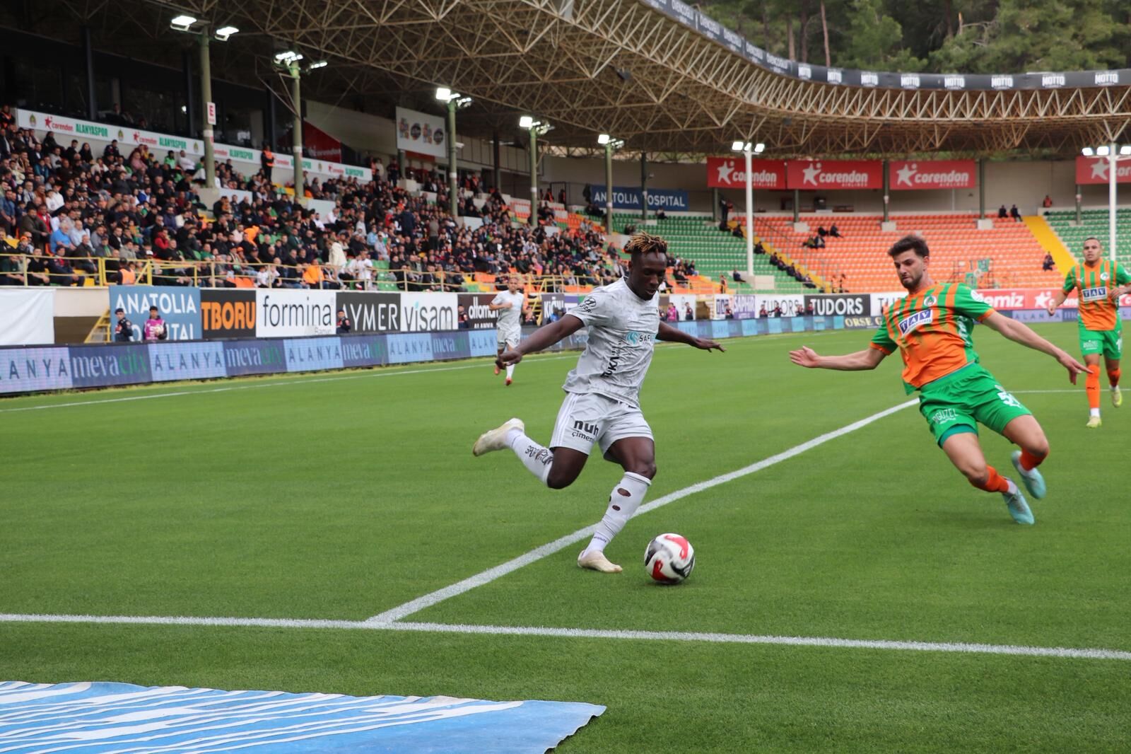 Kocaeli̇spor Geri̇de! 2 (3)