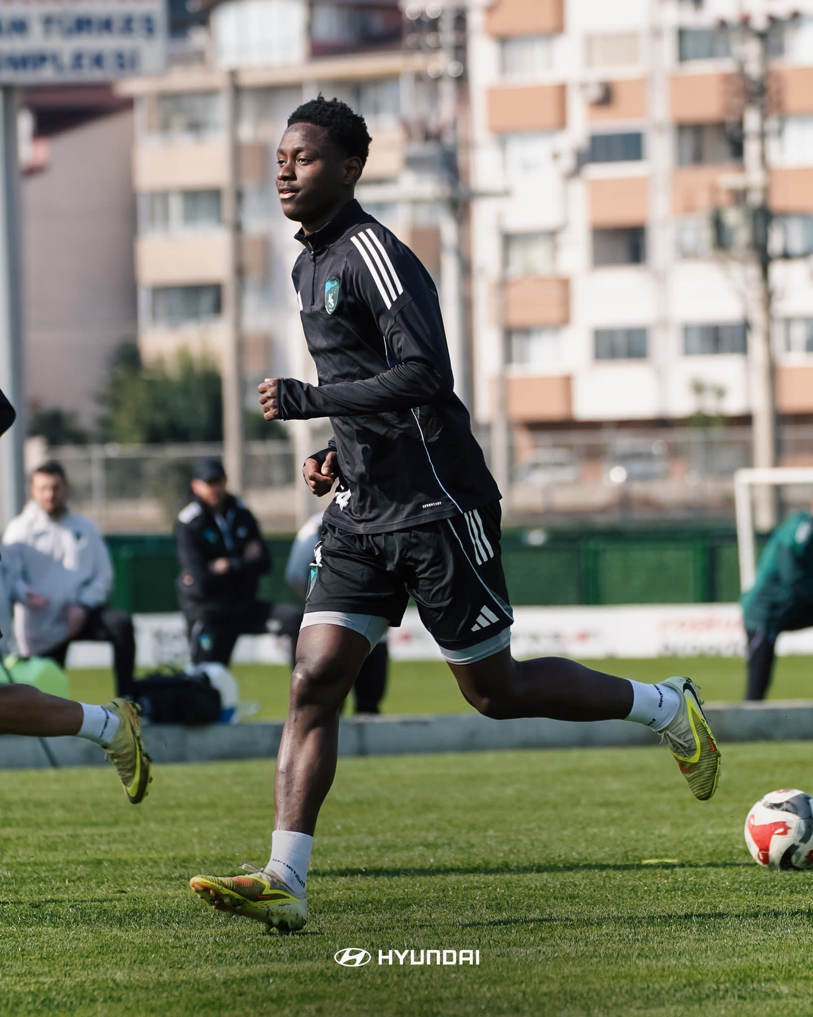 Kocaeli̇spor’da Başakşehi̇r Mesai̇si̇ Sürüyor (2)