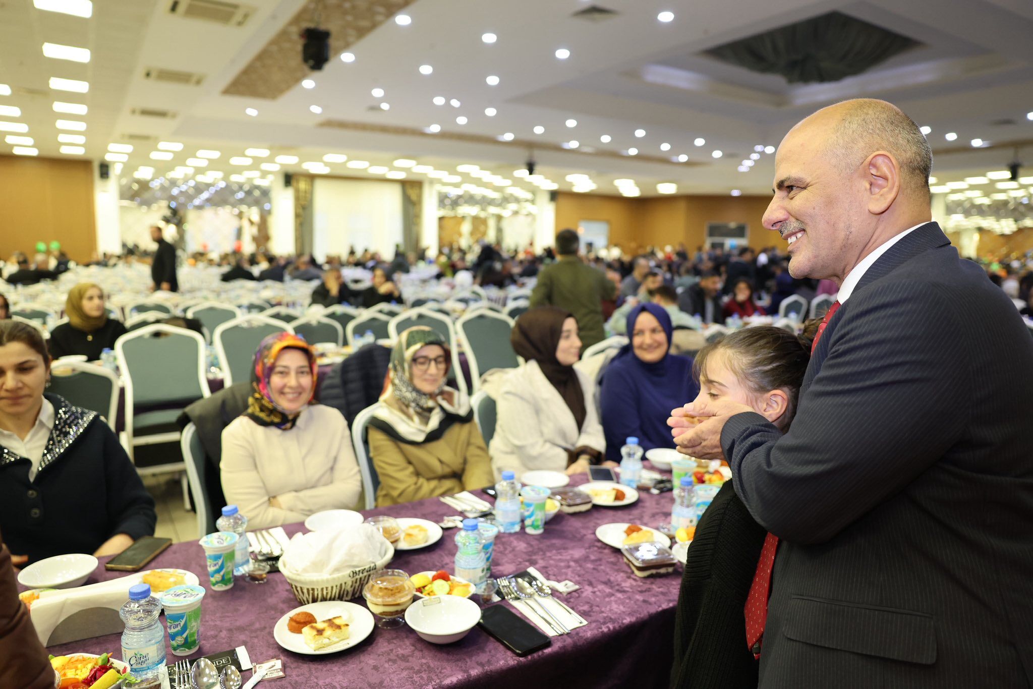 Körfez Beledi̇yesi̇ Personeli̇ İftarda Bi̇r Araya Geldi̇ (4)