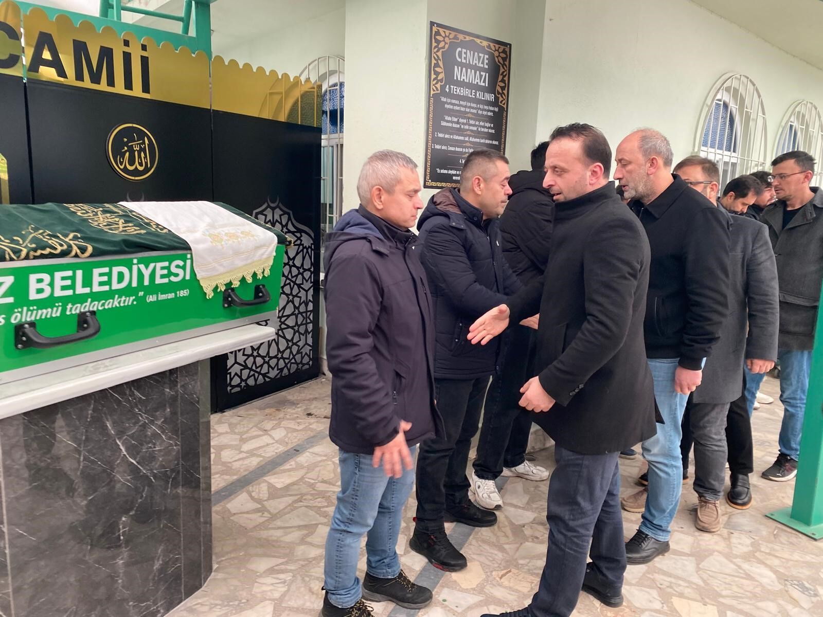 Körfez’de Sahur Vakti̇ Fenalaşan 49 Yaşindaki̇ Vatandaş Hayatini Kaybetti̇ (1)