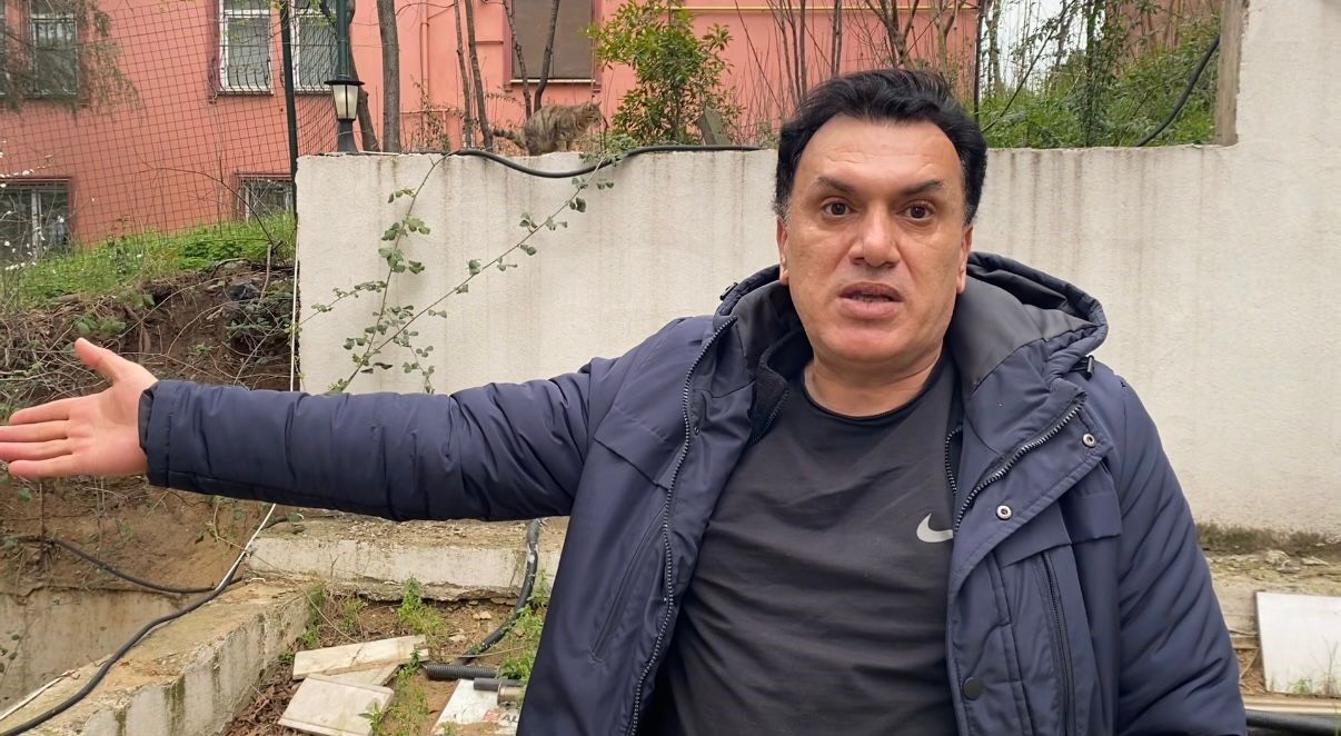 Körfez’de Si̇te Bahçesi̇nde Bulunan İnsan Kemi̇kler Mahalleyi̇ Tedi̇rgi̇n Etti̇ “İlk Başta Hayvan Kemi̇ği̇ Sandim” (1)